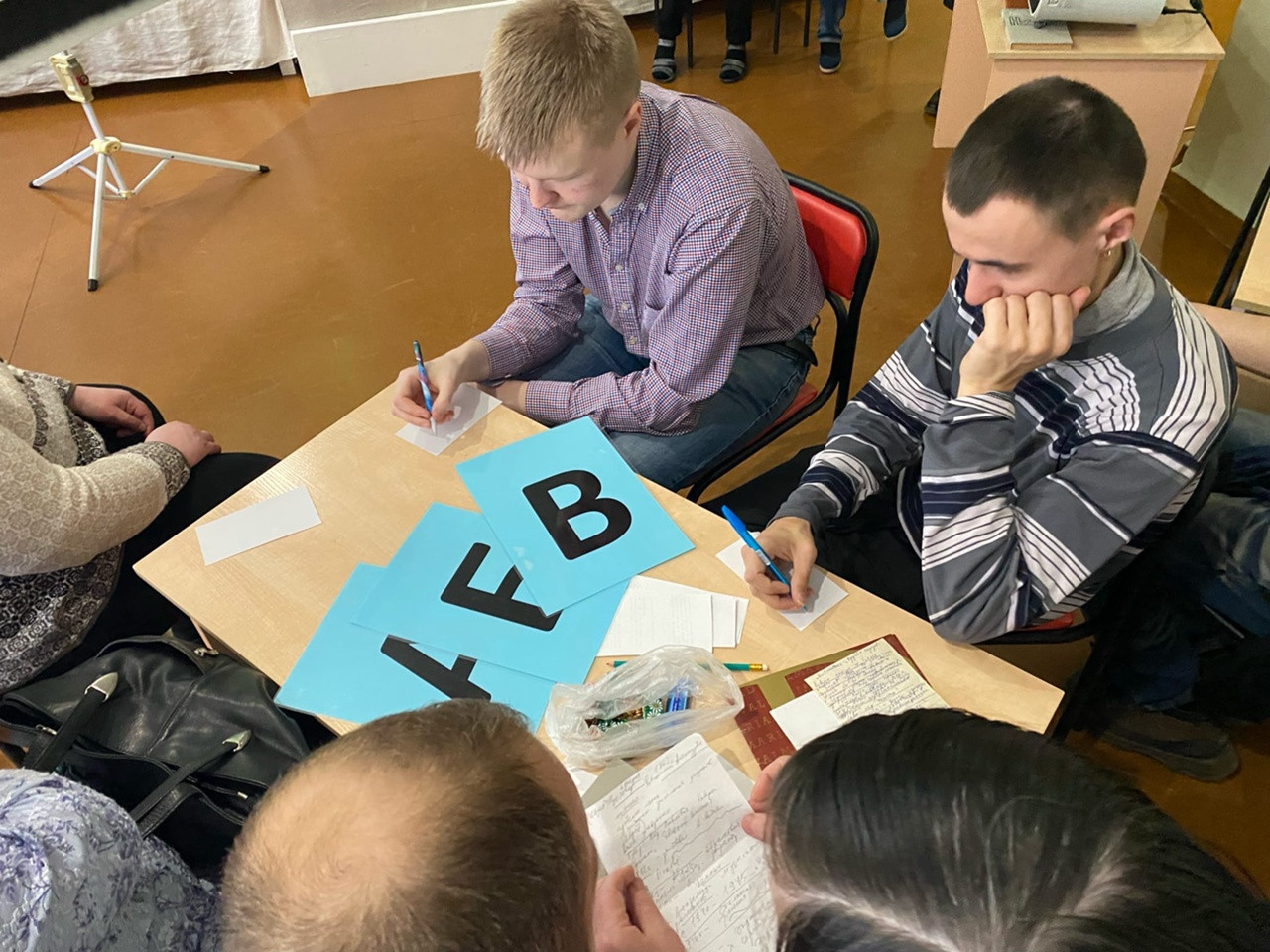 Мы участвовали в квесте, посвящённом 120-летию со дня рождения В. А. Каверина и его роману «Два капитана»