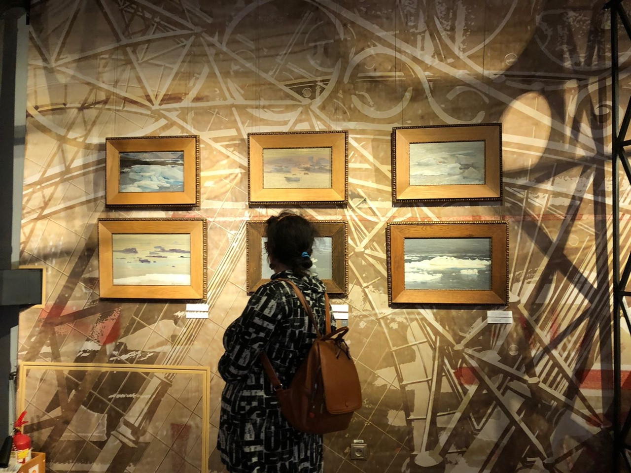 Подпись к фото