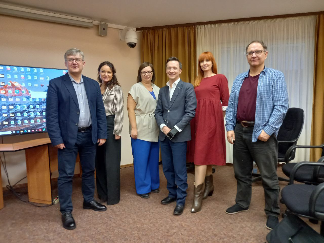 Подпись к фото