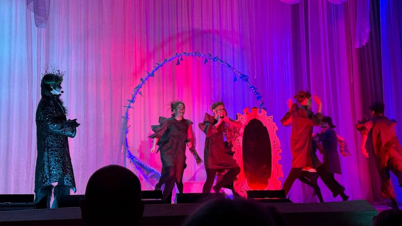 Подпись к фото